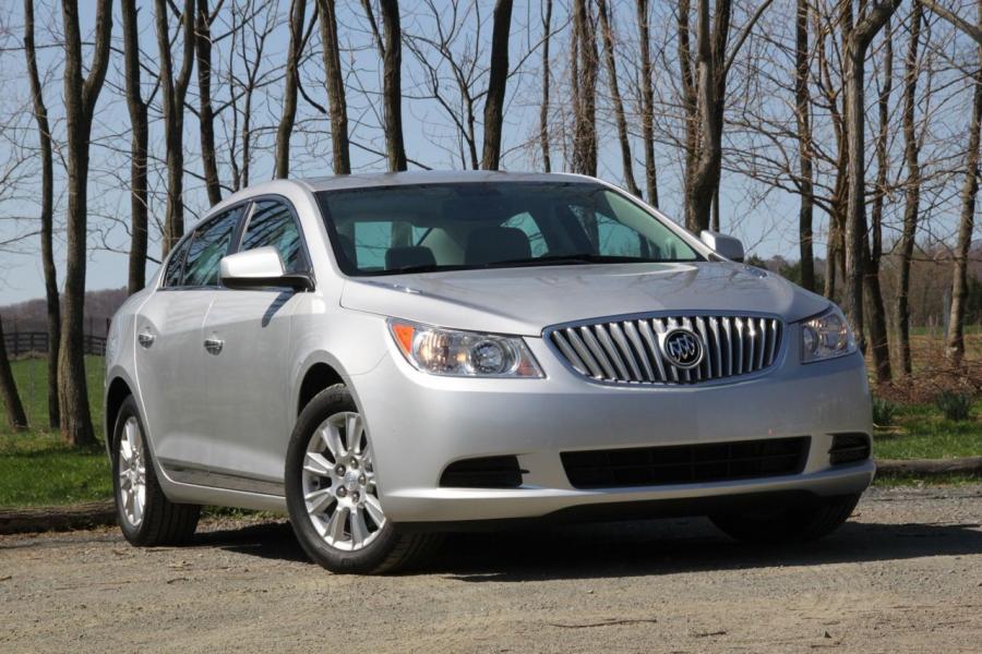  Buick LaCrosse I4 2011 года  (фото 1 из 13)